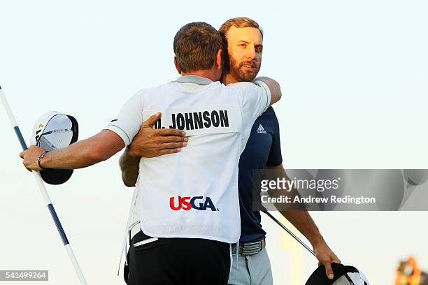 Austin Johnson Caddy Photos and Premium High Res Pictures - Getty Images