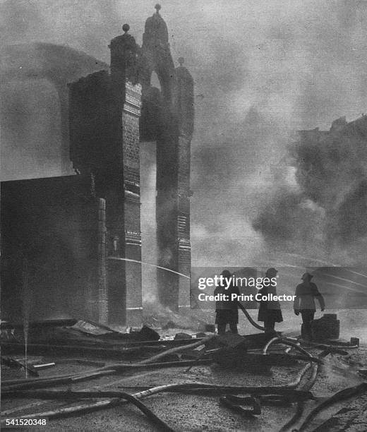 And the heat of Battle.', 1941 . Merchants Road, Clifton. On 3rd & 4th January 1941 Bristol had its longest raid lasting 12 hours; during the raid...