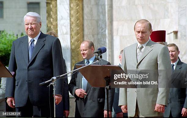 Politiker, Russische FöderationStaatspräsidentmit Boris Jelzin bei einer Veranstaltung in Moskau- 2004