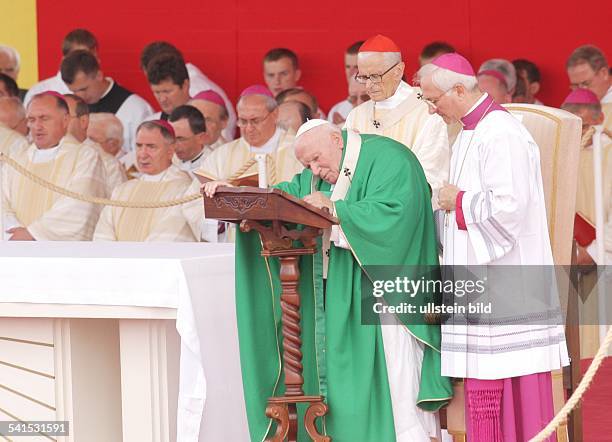 Johannes Paul II. *18.05..2005+Papst , Polen- Reise nach Polen, Gottesdienst in Krakau