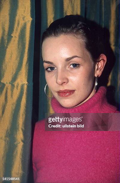 Schauspielerin, DPorträt- April 2001