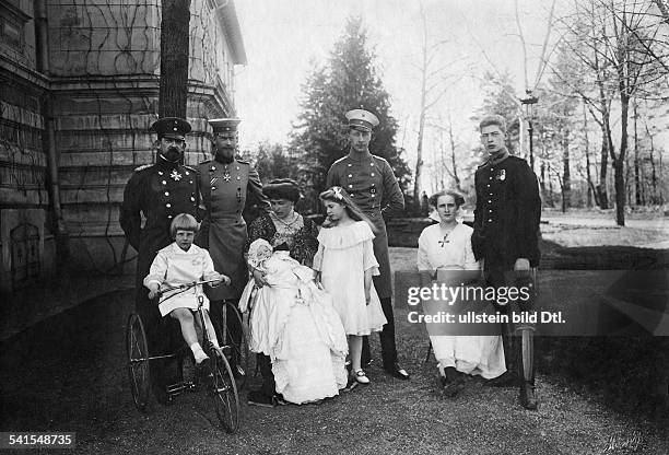 Prussia, Wilhelm of - Crown Prince, German EmpireFriedrich Wilhelm Victor August Ernst of Prussia *06.05.1882-+- visiting the romanian royal court in...