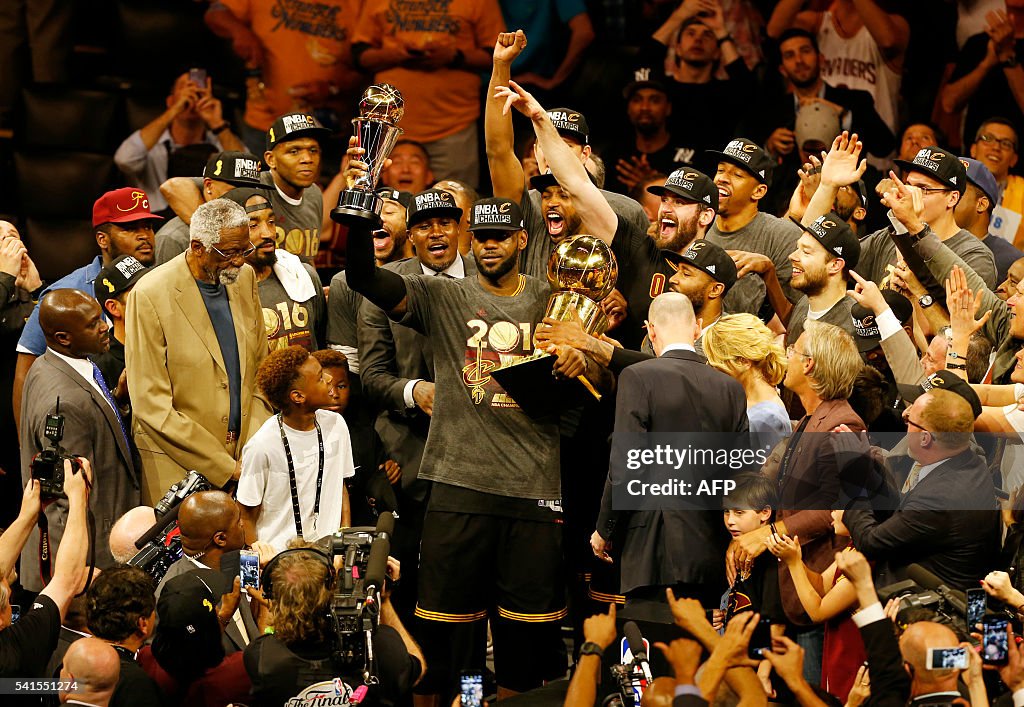 TOPSHOT-BKN-NBA-FINALS-CAVALIERS-WARRIORS-GAME 7