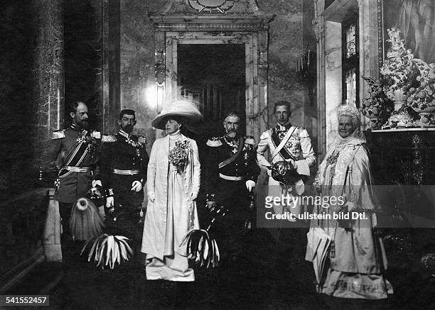 Prussia, Wilhelm of - Crown Prince, German EmpireFriedrich Wilhelm Victor August Ernst of Prussia*06.05.1882-+- visiting the romanian royal court in...