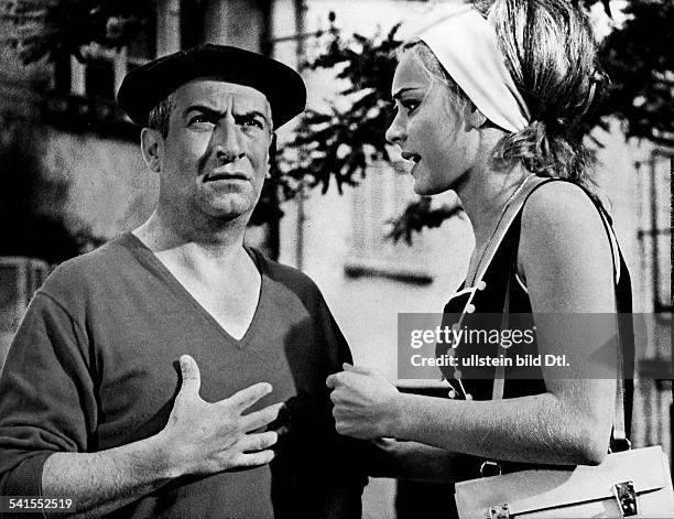 Louis de Funes *-+Filmschauspieler, Komiker, Frankreichmit Genevieve Grad in dem Film 'Der Gendarm von St. Tropez'F/I, 1964