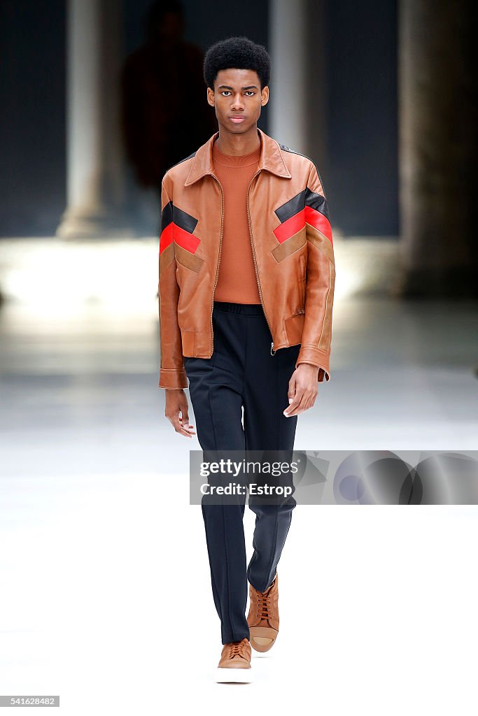 Neil Barrett - Runway -  Milan Men's Fashion Week SS17