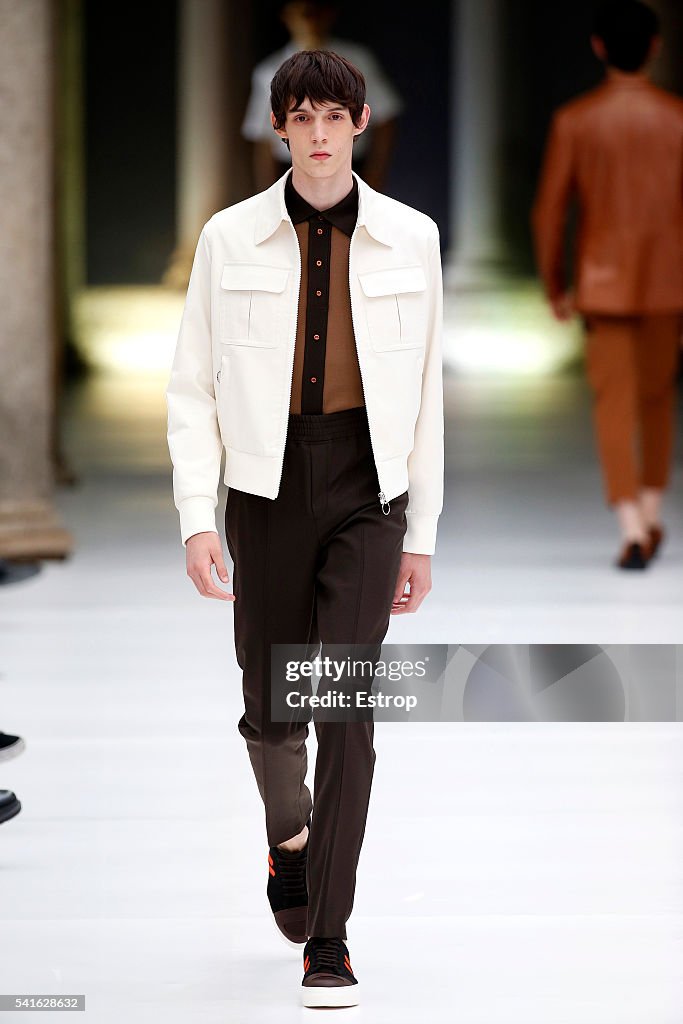 Neil Barrett - Runway - Milan Men's Fashion Week SS17