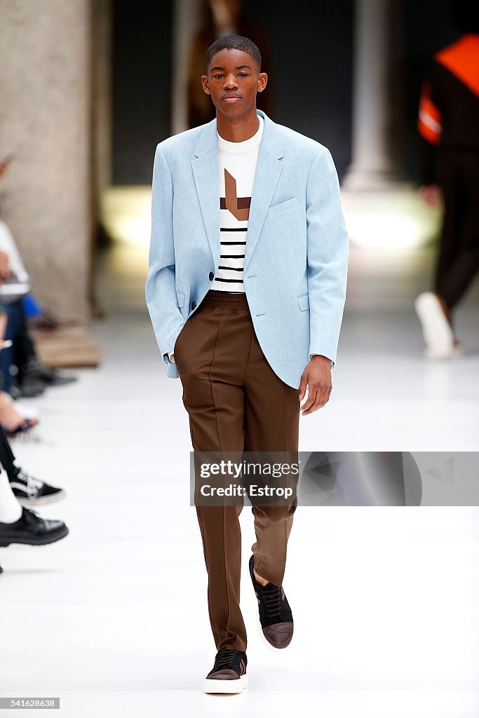 Neil Barrett - Runway - Milan Men's Fashion Week SS17