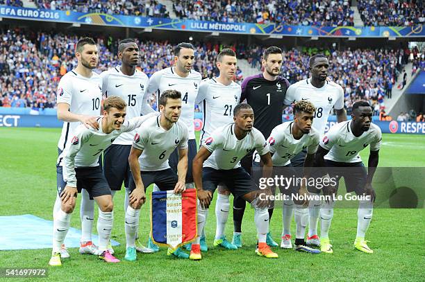 France team Andre Pierre Gignac, Paul Pogba, Adil Rami, Laurent Koscielny, Hugo Lloris, Moussa Sissoko, Antoine Griezmann, Yohan Cabaye, Patrice...