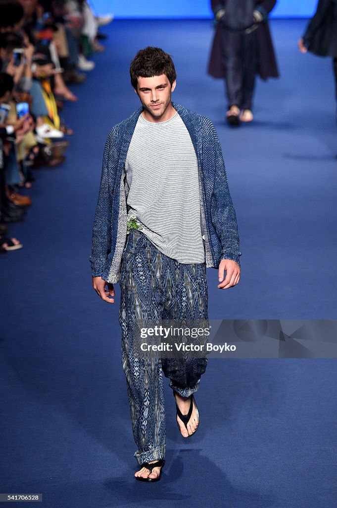 Etro - Runway - Milan Men's Fashion Week SS17