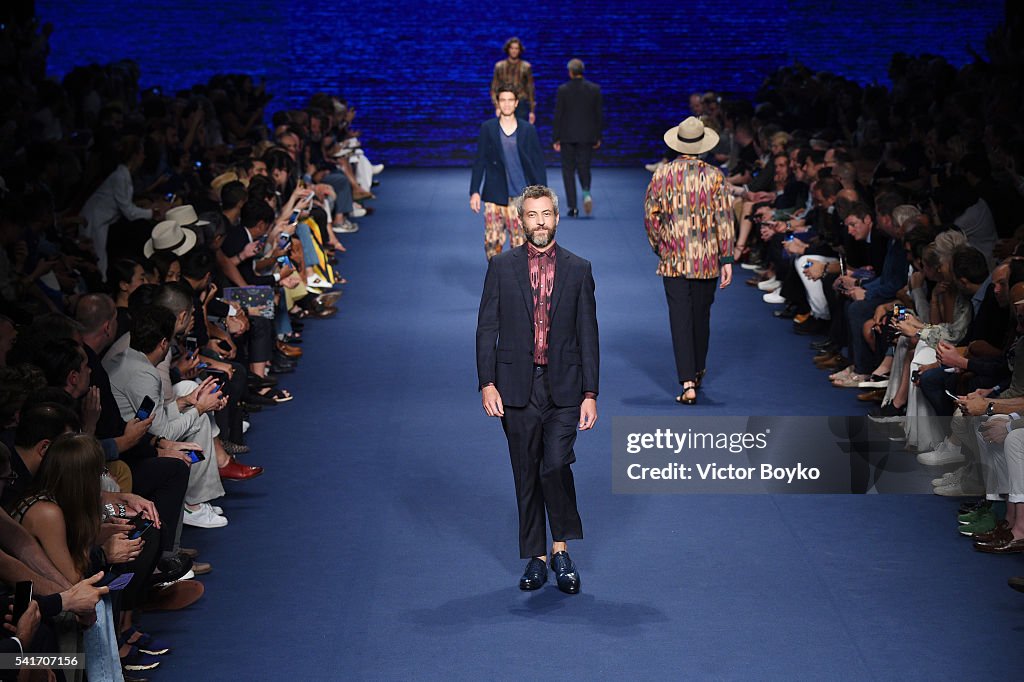 Etro - Runway - Milan Men's Fashion Week SS17