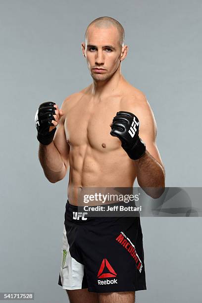 Ufc Rookie Rory Macdonald Rory Macdonald Portrait Photos and Premium High Res Pictures - Getty Images