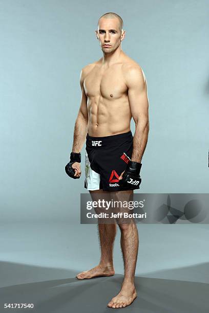 Ufc Rookie Rory Macdonald Rory Macdonald Portrait Photos and Premium High Res Pictures - Getty Images