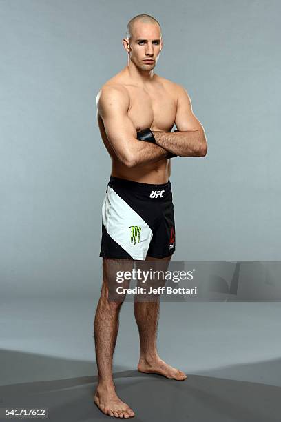 Ufc Rookie Rory Macdonald Rory Macdonald Portrait Photos and Premium High Res Pictures - Getty Images