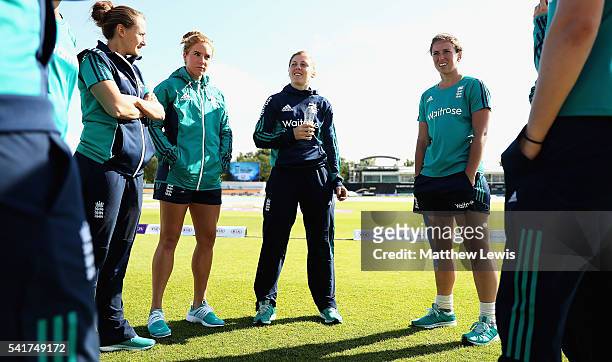 Heather Knight, captain of England talks to her team during the 1st Royal London ODI match between England Women and Pakistan Women at Grace Road on...
