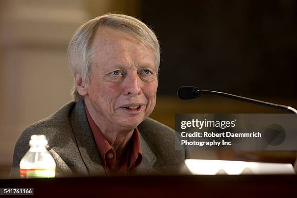 Jan M Rid 17 Robert Reid (Author) Photos & High Res Pictures - Getty Images