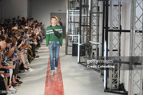 Model walks the runway at the MSGM Spring Summer 2017 fashion show during Milan Menswear Fashion Week on June 20, 2016 in Milan, Italy.