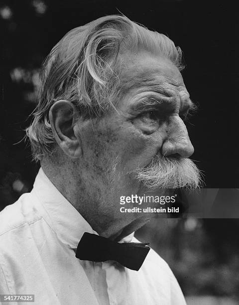 Schweitzer, Albert *14.01.1875-+Theologian, organist, philosopher, physician, Germany / FrancePortrait in profile- photographer: Paul Swiridoff