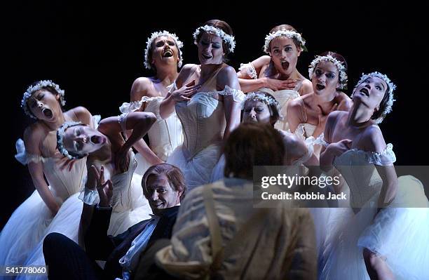 royal opera production of faust in london - royal opera house london stock pictures, royalty-free photos & images