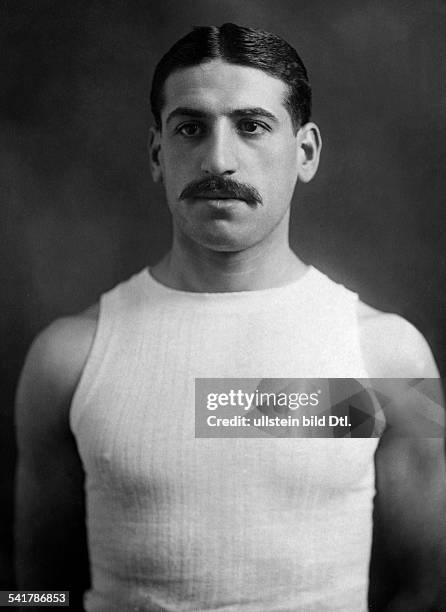 Bouin, Jean - Athlete, France*21.12.1888-+Portrait - Photographer: M.Rol- 1912Vintage property of ullstein bild