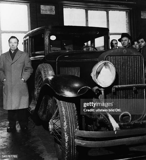 1947Gangster, USA- sein Wagen steht zum Verkauf- 1958