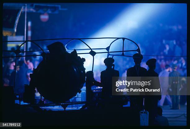 Diffusing Siege 214 Diffusing Stock Photos, High-Res Pictures, and Images - Getty Images