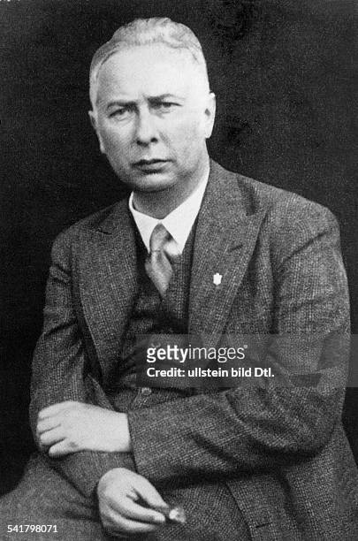 Heuss, Theodor *31.01.1884-+Politiker, BRD, FDPBundespräsident 1949-1959- 1932