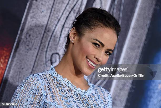 Actress Paula Patton arrives at the premiere of Universal Pictures' 'Warcraft' at TCL Chinese Theatre IMAX on June 6, 2016 in Hollywood, California.