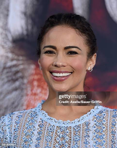 Actress Paula Patton arrives at the premiere of Universal Pictures' 'Warcraft' at TCL Chinese Theatre IMAX on June 6, 2016 in Hollywood, California.