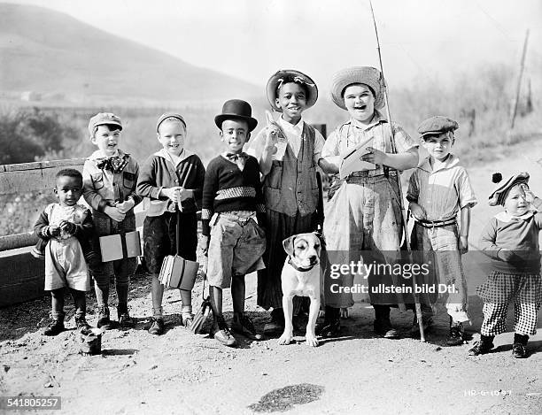 Little Rascals 115 Our Gang Comedy Stock Photos, High-Res Pictures, and Images - Getty ...