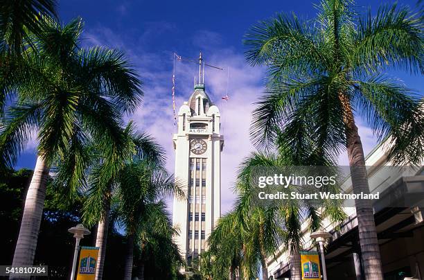 aloha clock tower in honolulu - hawaii oahu aloha tower stock pictures, royalty-free photos & images