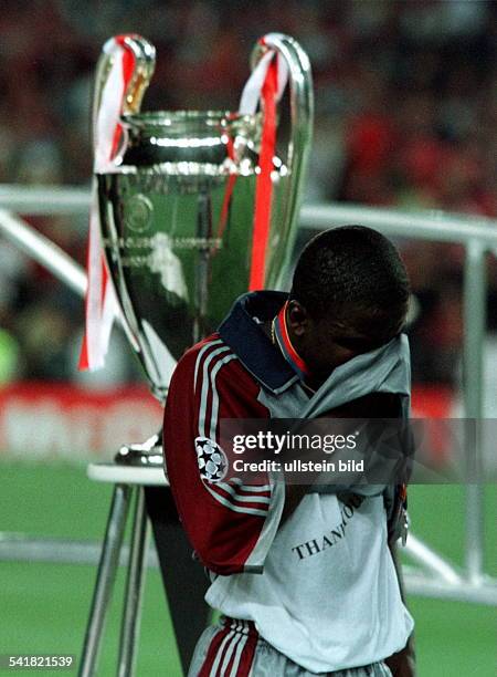Kuffour 922 Samuel Kuffour Photos & High Res Pictures - Getty Images