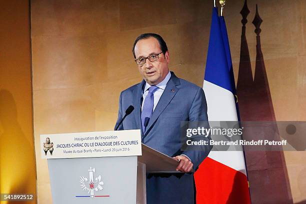 Francois Hollande attends the 'Jacques Chirac ou le Dialogue des Cultures' Exhibition during the 10th Anniversary of Quai Branly Museum at Musee du...