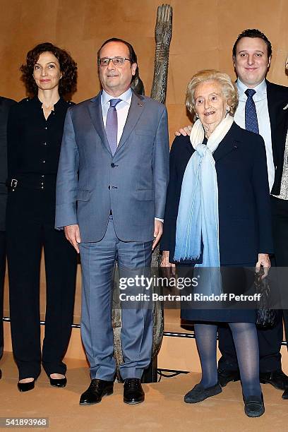Audrey Azoulay, Francois Hollande, Bernadette Chirac and Martin Rey Chirac attend the 'Jacques Chirac ou le Dialogue des Cultures' Exhibition during...