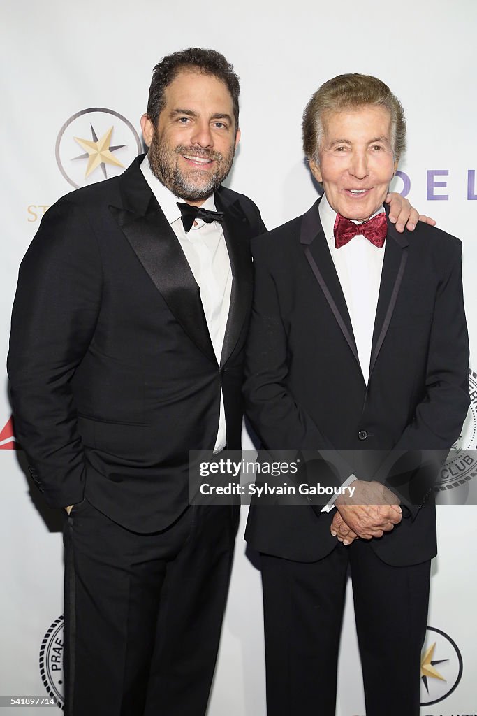Friars Club Honors Tony Bennett with Entertainment Icon Award on the Legend's 90th Birthday