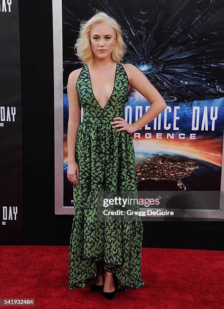 Actress Maika Monroe arrives at the premiere of 20th Century Fox's "Independence Day: Resurgence" at TCL Chinese Theatre on June 20, 2016 in...