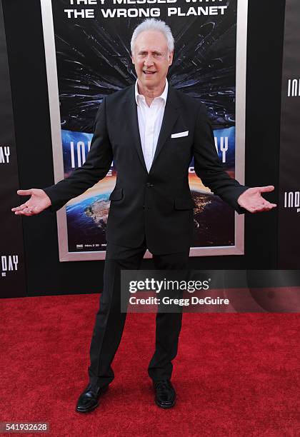 Actor Brent Spiner arrives at the premiere of 20th Century Fox's "Independence Day: Resurgence" at TCL Chinese Theatre on June 20, 2016 in Hollywood,...