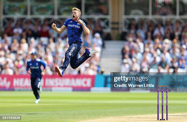 David Willey of England celebrates the wicket of Kusal Perera of Sri Lanka caught by Jaosn Roy of England during of the 1st ODI Royal London One Day...