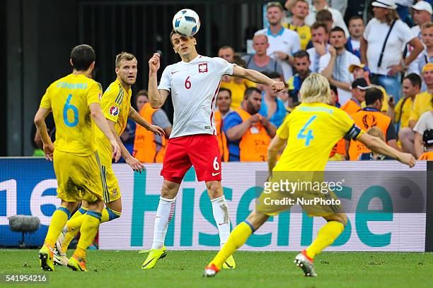 Tomasz Jodlowiec , Taras Stepanenko , Anatoliy Tymoshchuk , during the UEFA EURO 2016 Group C match between Ukraine and Poland at Stade Velodrome on...