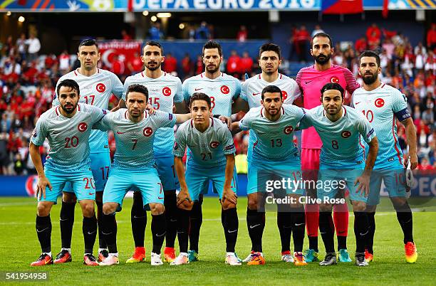 Turkey pose for team photo prior to the UEFA EURO 2016 Group D match between Czech Republic and Turkey at Stade Bollaert-Delelis on June 21, 2016 in...