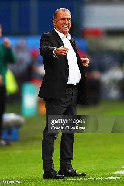 Fatih Terim head coach of Turkey looks on during the UEFA EURO 2016 Group D match between Czech Republic and Turkey at Stade Bollaert-Delelis on June...