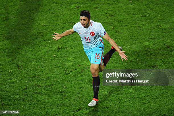 Ozan Tufan of Turkey celebrates scoring his team's second goal during the UEFA EURO 2016 Group D match between Czech Republic and Turkey at Stade...