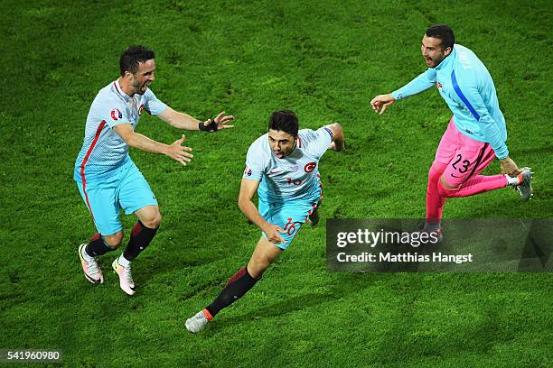 Ozan Tufan of Turkey celebrates scoring his team's second goal during the UEFA EURO 2016 Group D match between Czech Republic and Turkey at Stade...