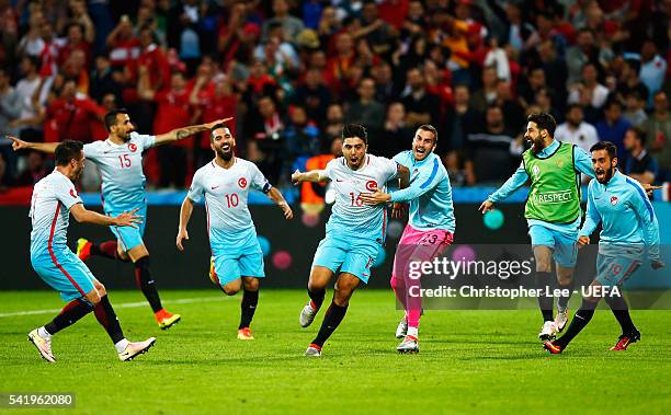 Ozan Tufan of Turkey celebrates scoring his team's second goal during the UEFA EURO 2016 Group D match between Czech Republic and Turkey at Stade...