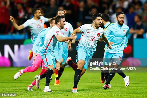 Ozan Tufan of Turkey celebrates scoring his team's second goal during the UEFA EURO 2016 Group D match between Czech Republic and Turkey at Stade...