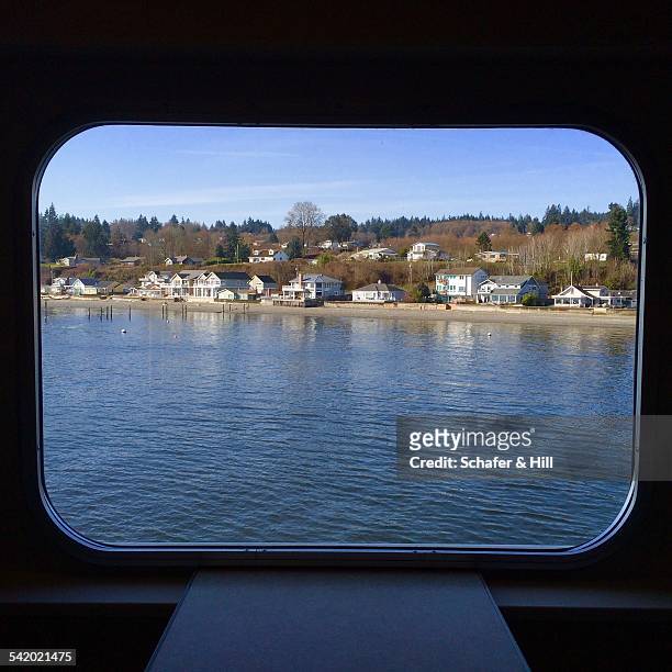view through your window frame - window frame ship stockfoto's en -beelden