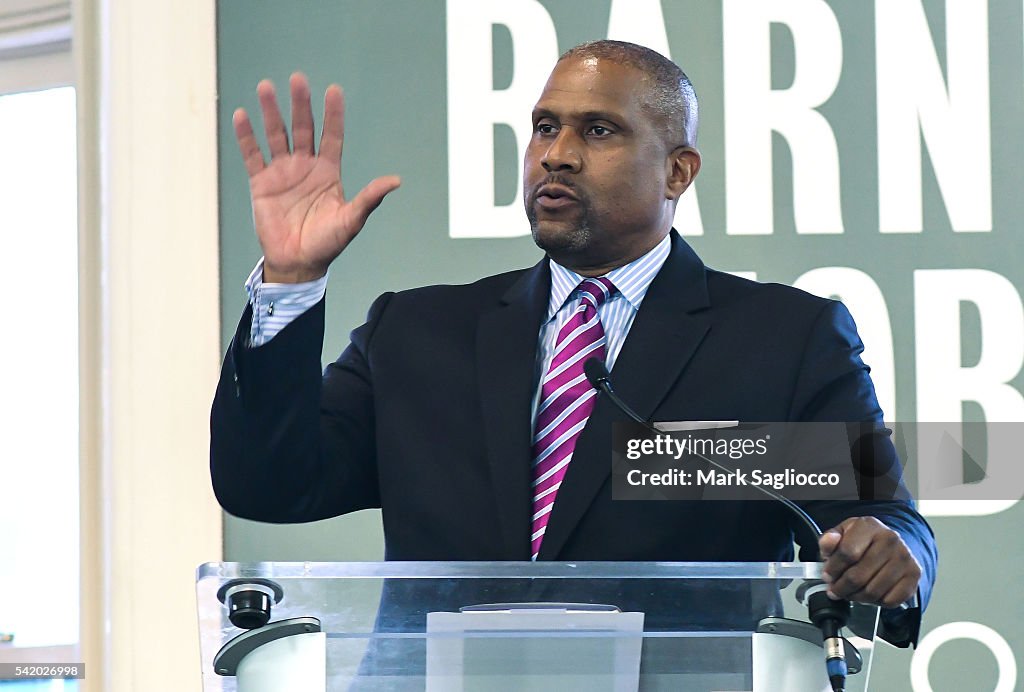 Tavis Smiley Signs Copies Of His New Book "Before You Judge Me: The Triumph And Tragedy Of Michael Jackson's Last Days"
