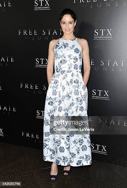 Actress Sarah Wayne Callies attends the premiere of "Free State of Jones" at DGA Theater on June 21, 2016 in Los Angeles, California.