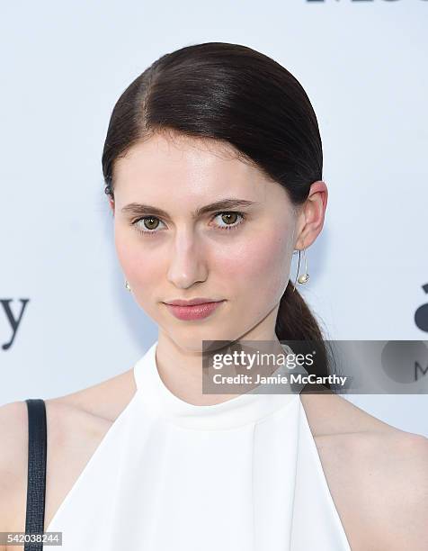 Avery Winthrop attends the amfAR generationCure Solstice 2016 on June 21, 2016 in New York City.