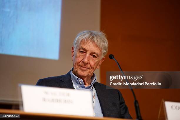 Lo scrittore e giornalista italiano Corrado Augias durante il suo intervento al XXIX Salone internazionale del libro di Torino. Lingotto Fiere, 15...